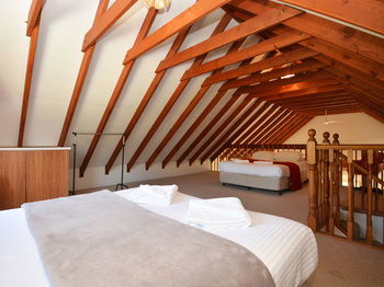 Madigan Wine Country Cottages - Great Ocean Road Tourism 51