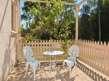 Madigan Wine Country Cottages - Great Ocean Road Tourism 53