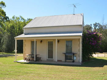 Madigan Wine Country Cottages - Great Ocean Road Tourism 56