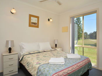 Madigan Wine Country Cottages - Great Ocean Road Tourism 62