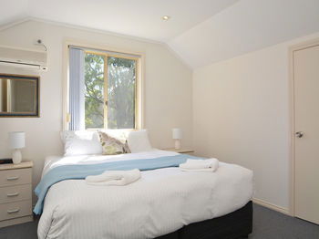 Madigan Wine Country Cottages - Great Ocean Road Tourism 63