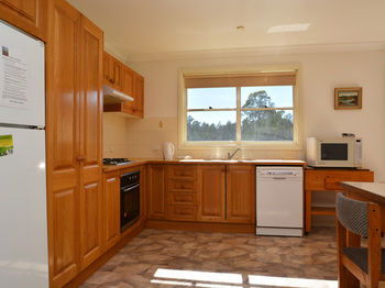 Madigan Wine Country Cottages - Great Ocean Road Tourism 69