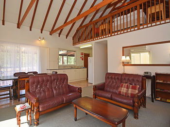 Madigan Wine Country Cottages - Great Ocean Road Tourism 79