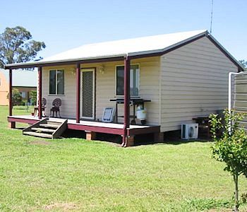 Madigan Wine Country Cottages - Great Ocean Road Tourism 3