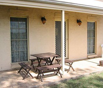 Madigan Wine Country Cottages - Great Ocean Road Tourism 12