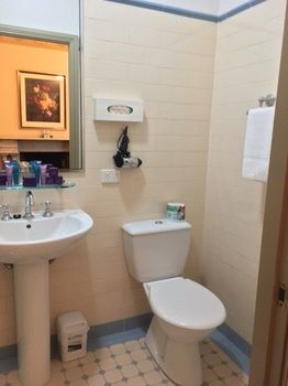 Avonmore On The Park Boutique Hotel - Great Ocean Road Tourism 2