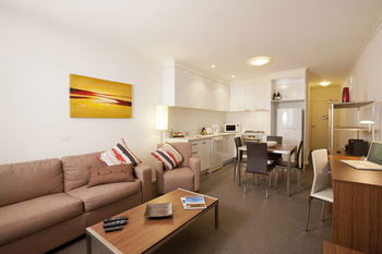 Melbourne Short Stay Apartments On Whiteman - Great Ocean Road Tourism 15