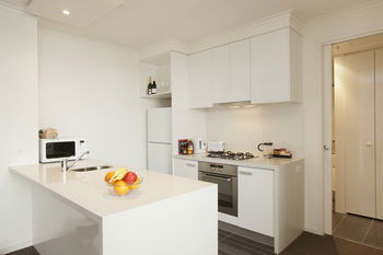 Melbourne Short Stay Apartments On Whiteman - Great Ocean Road Tourism 18