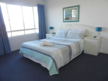Beachside Resort - Kawana Waters - Great Ocean Road Tourism 28