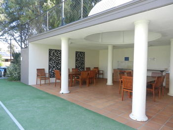 Beachside Resort - Kawana Waters - Great Ocean Road Tourism 44