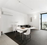 Docklands Private Collection of Apartments - Digital Harbour - Great Ocean Road Tourism