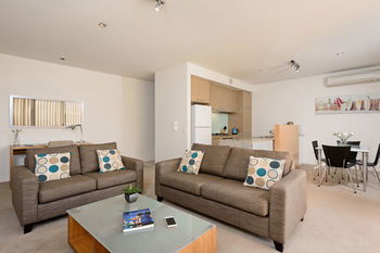 Apartments @ Glen Waverley - Great Ocean Road Tourism 9