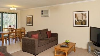 Apartments @ Mt Waverley - Great Ocean Road Tourism 17