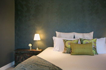 Lilies Luxury Retreats - Great Ocean Road Tourism 36