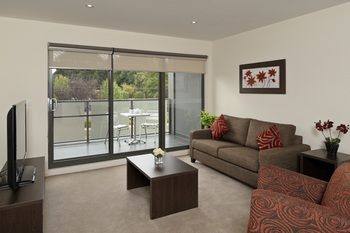 Apartments @ Glen Central ViQi - Great Ocean Road Tourism 10