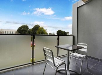 Apartments @ Glen Central ViQi - Great Ocean Road Tourism 14