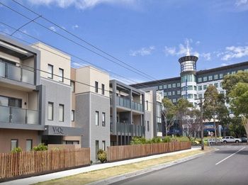 Apartments @ Glen Central ViQi - Great Ocean Road Tourism 15