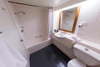 Abey Hotel - Great Ocean Road Tourism 4