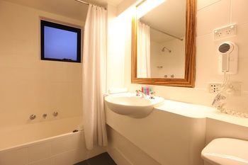 Abey Hotel - Great Ocean Road Tourism 12