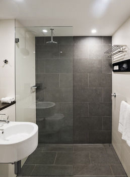 Ovolo 1888 Darling Harbour - Great Ocean Road Tourism 0