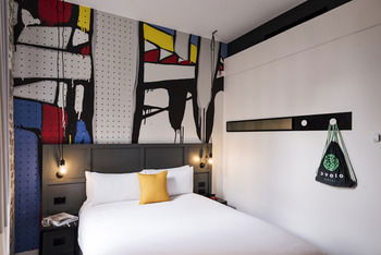 Ovolo 1888 Darling Harbour - Great Ocean Road Tourism 14