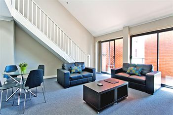 Ryals Serviced Apartments Camperdown - Great Ocean Road Tourism 1