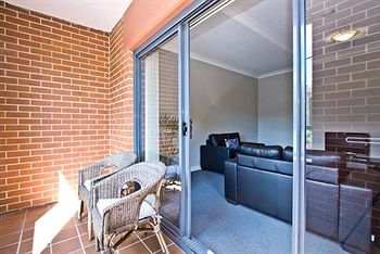 Ryals Serviced Apartments Camperdown - Great Ocean Road Tourism 9