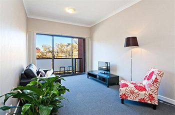 Ryals Serviced Apartments Camperdown - Great Ocean Road Tourism 10