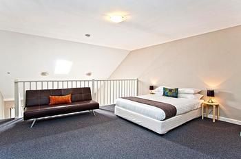 Ryals Serviced Apartments Camperdown - Great Ocean Road Tourism 23