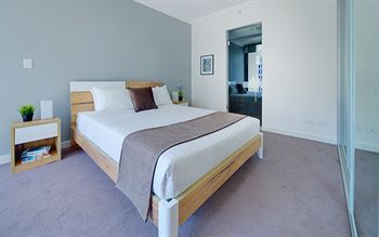 Zara Tower - Luxury Suites And Apartments - Great Ocean Road Tourism 1