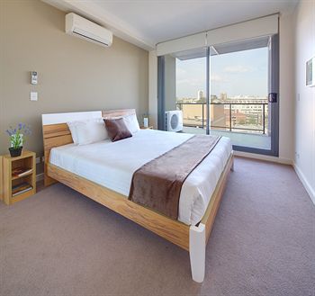 Zara Tower - Luxury Suites And Apartments - Great Ocean Road Tourism 8