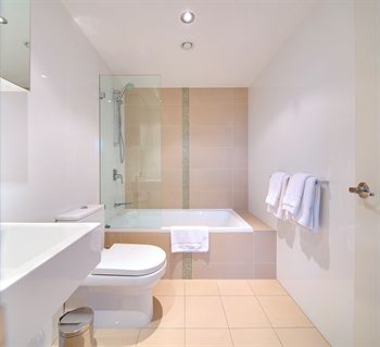 Zara Tower - Luxury Suites And Apartments - Great Ocean Road Tourism 19