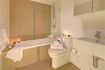 Zara Tower - Luxury Suites And Apartments - Great Ocean Road Tourism 29