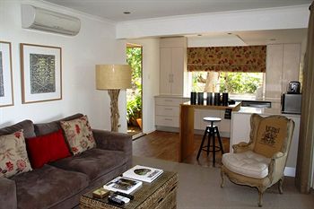 Arabella Guesthouse - Great Ocean Road Tourism 7