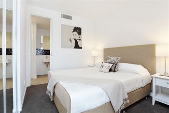 ALT Tower Serviced Apartments - Great Ocean Road Tourism 1
