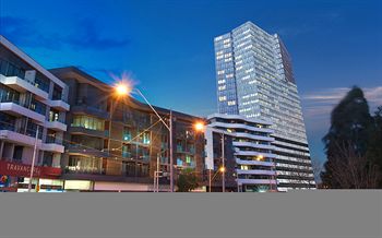 ALT Tower Serviced Apartments - Great Ocean Road Tourism 8