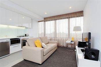 ALT Tower Serviced Apartments - Great Ocean Road Tourism 10