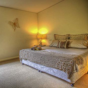 CountryPlace - Great Ocean Road Tourism 5