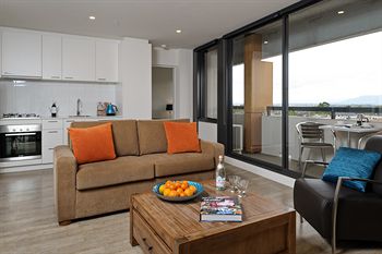 Apartments @ IKON Glen Waverley - Great Ocean Road Tourism 0