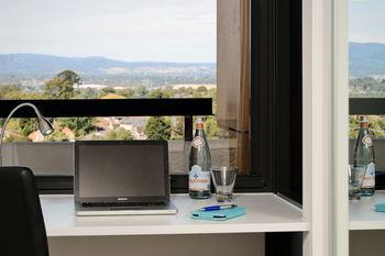 Apartments @ IKON Glen Waverley - Great Ocean Road Tourism 15
