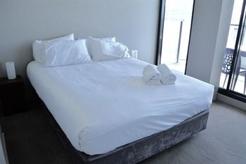 Apartments Melbourne Domain - South Melbourne - Great Ocean Road Tourism 37