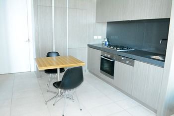 Apartments Melbourne Domain - South Melbourne - Great Ocean Road Tourism 45