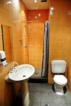 Jackaroo Hostel Sydney - Great Ocean Road Tourism 6