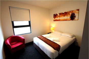 Alston Apartments Hotel - Great Ocean Road Tourism 16