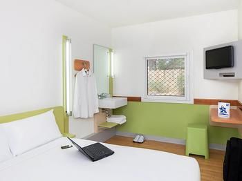 Ibis Budget Fawkner - Great Ocean Road Tourism 24