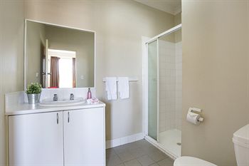 Pritchards Hotel - Great Ocean Road Tourism 0