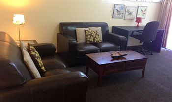 Australian Home Away @ Doncaster Elgar - Great Ocean Road Tourism 2