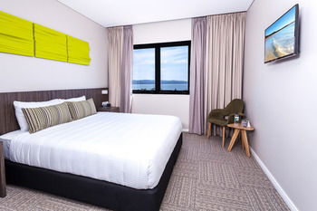 Ibis Styles The Entrance - Great Ocean Road Tourism 5