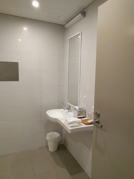 Ibis Styles The Entrance - Great Ocean Road Tourism 33