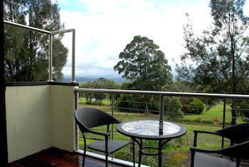Deville At Healesville - Great Ocean Road Tourism 5